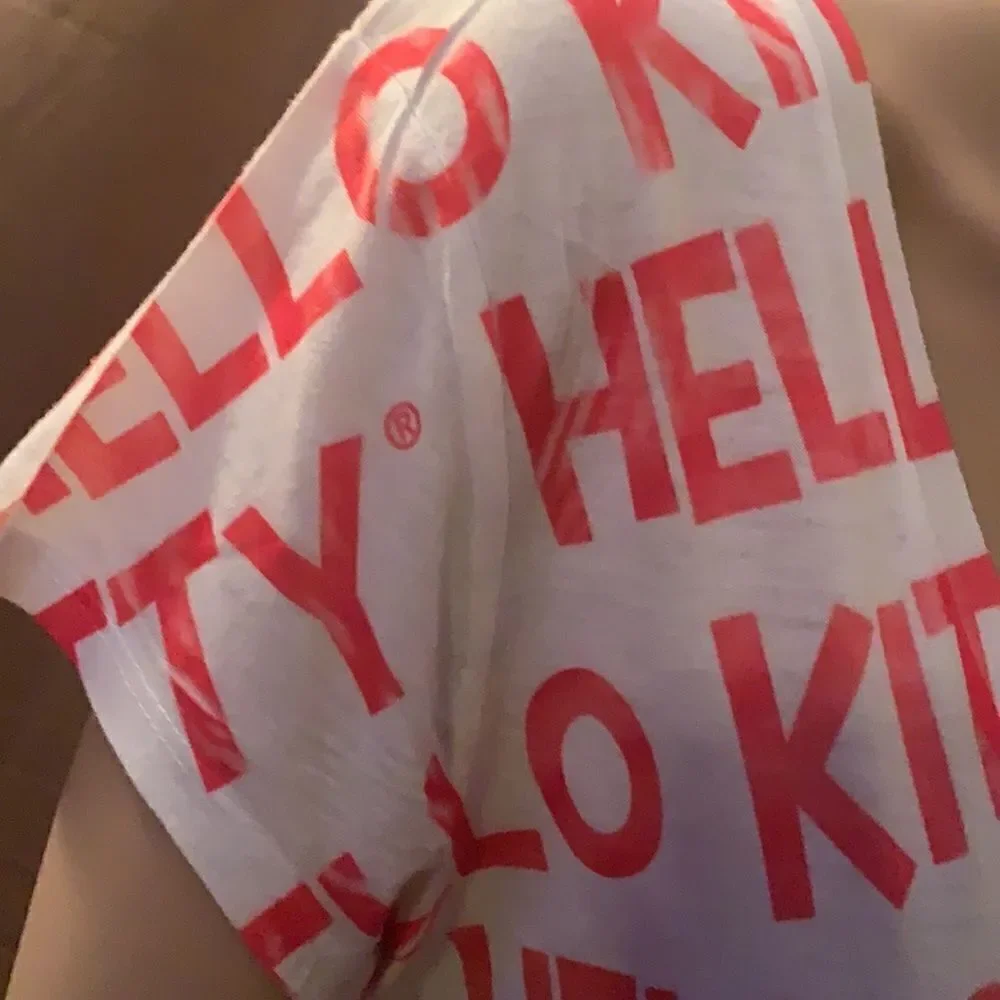 Hello Kitty Shirt  - Picture 6 of 9